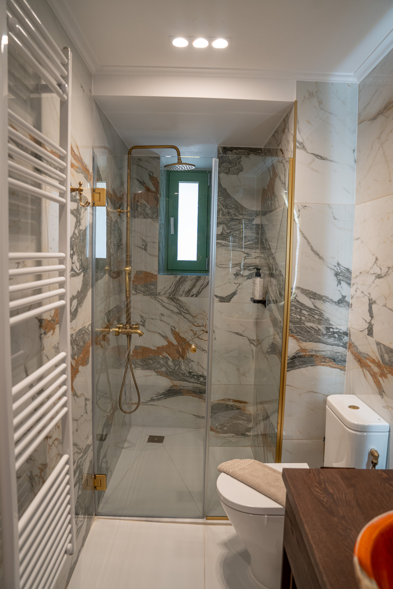 Ground Floor Suite 1