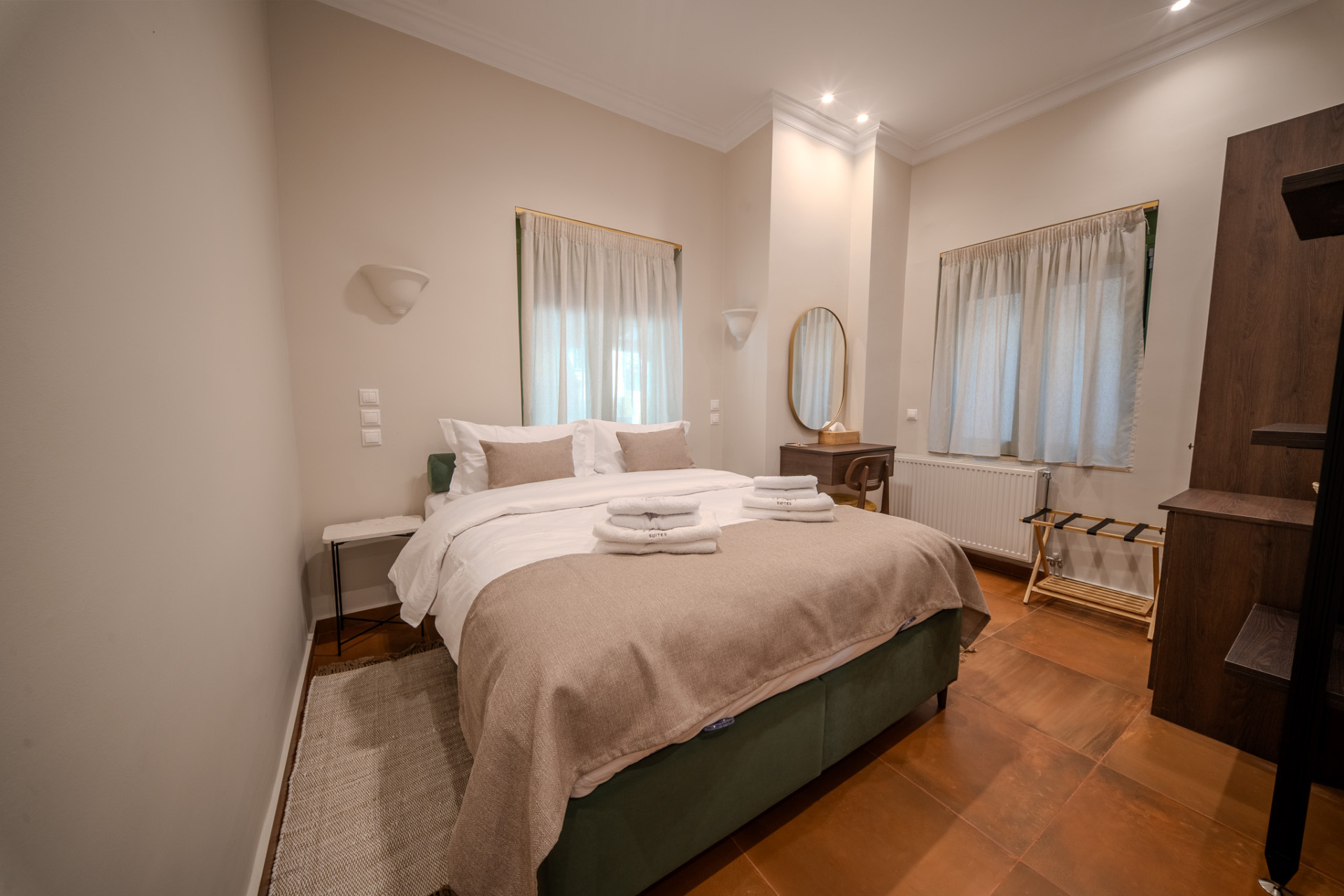 First Floor Suite (Green)
