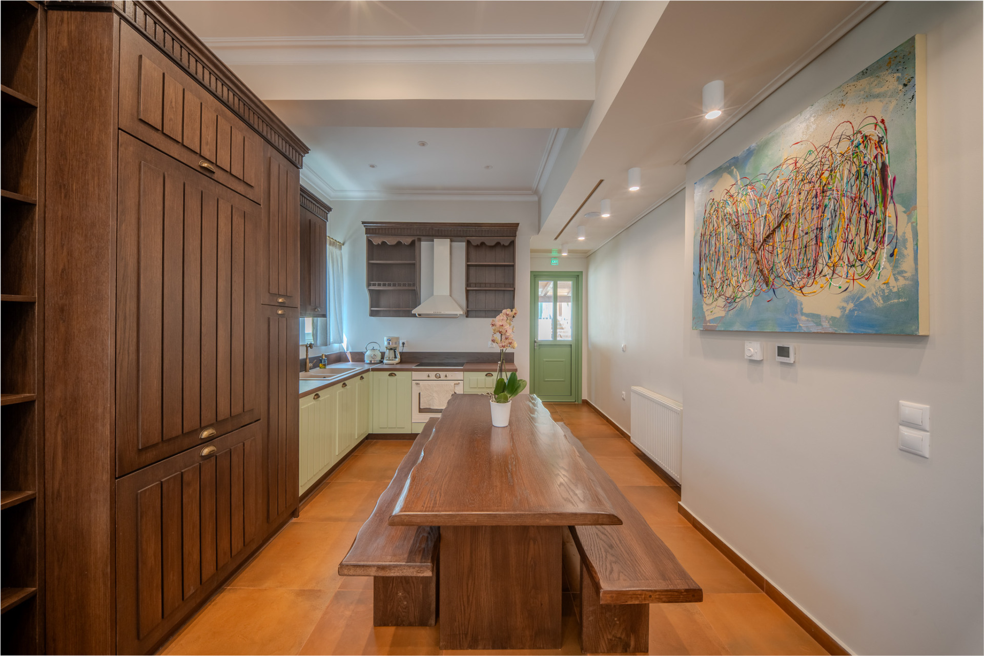 Leon Suites – A Modern Retreat in the Heart of Nemea